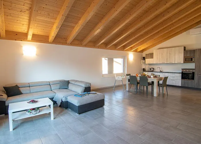 Апартаменты Attico Bella Vista Dubino