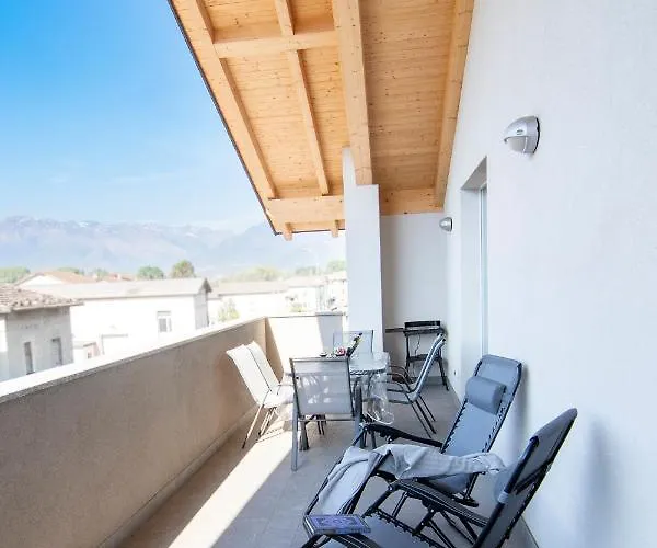 Attico Bella Vista Апартаменты Dubino