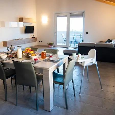 Attico Bella Vista Apartment