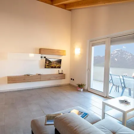 Attico Bella Vista Dubino