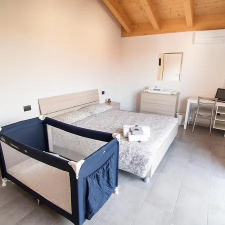 Attico Bella Vista Apartment Dubino